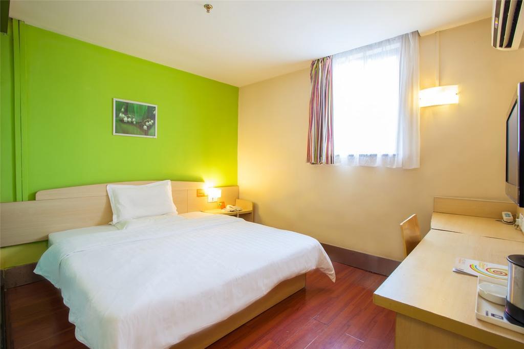 7Days Inn Bazhong Nanchi South Road Phoenix City Exteriér fotografie