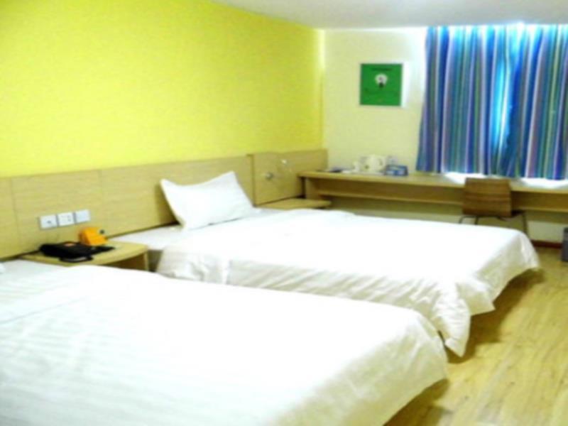7Days Inn Bazhong Nanchi South Road Phoenix City Exteriér fotografie